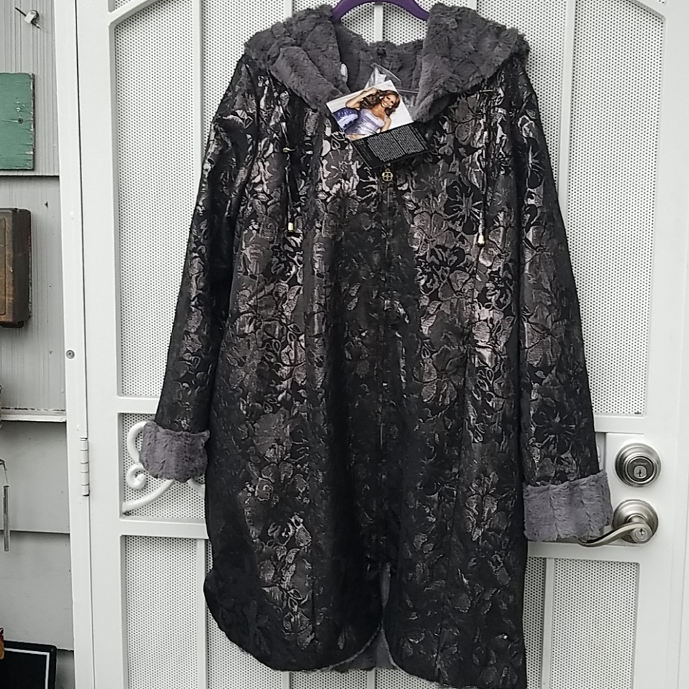 IMAN PLATINUM Reversible metallic floral blackgrey